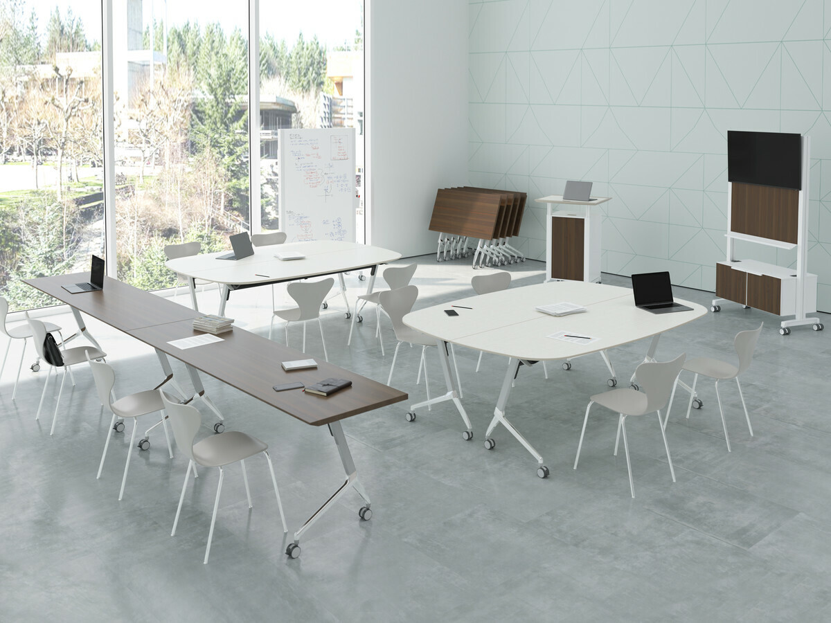 Breakroom Tables & Seminar Tables